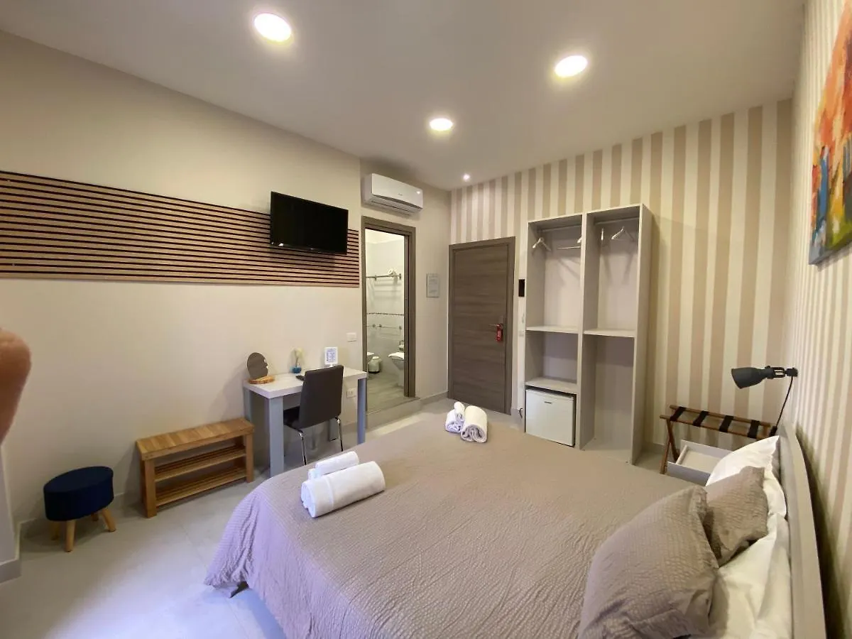 2Naples Rooms Affittacamere Napoli